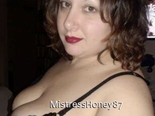 MistressHoney87