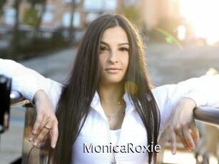 MonicaRoxie
