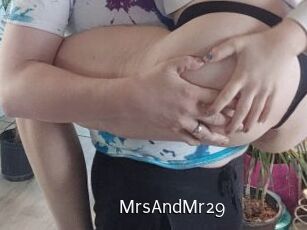 MrsAndMr29