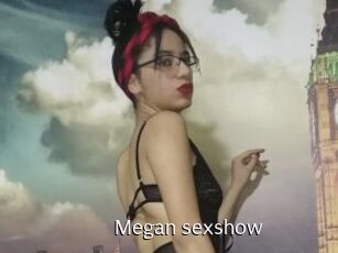 Megan_sexshow