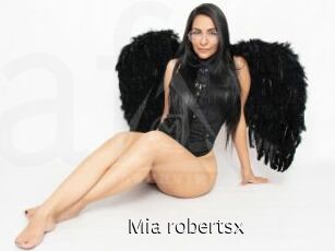 Mia_robertsx
