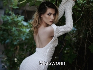 miaswonn Anal Fist