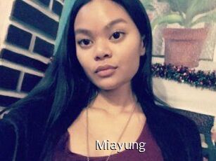 Mia_yung