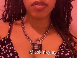 Misskinkyjay