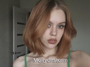 Mollyonstorm