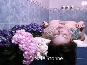 Nale_Stonne