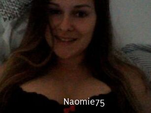 Naomie75