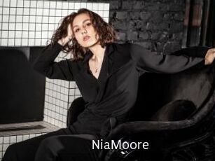 NiaMoore