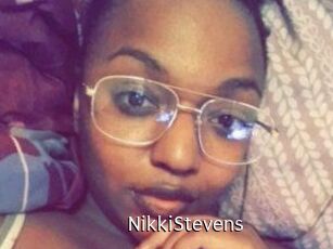 Nikki_Stevens