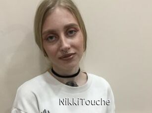 NikkiTouche