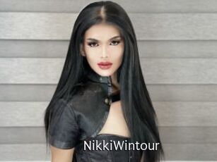 NikkiWintour