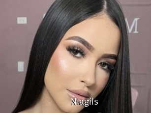 niagils Anal Fist