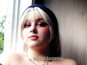 ninabloomie Anal Fist