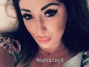 Niunia1256