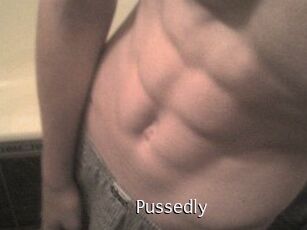 Pussedly