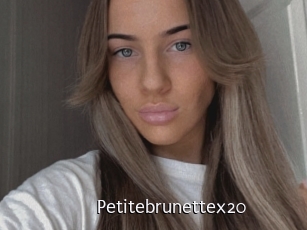 Petitebrunettex20