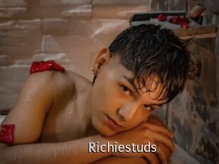 Richiestuds