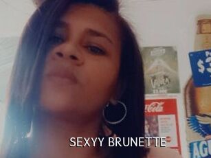 SEXYY_BRUNETTE