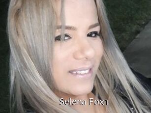 Selena_Fox1