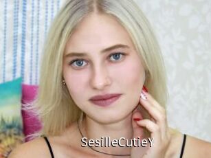 SesilleCutieY Anal Fist