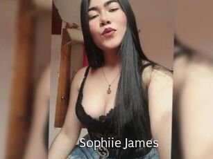 Sophiie_James