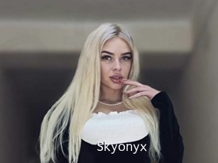 Skyonyx