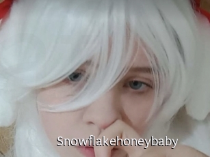 Snowflakehoneybaby