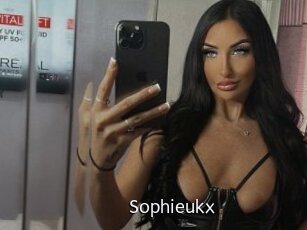 sophieukx Anal Fist