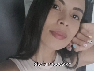 stefanyseexxx Anal Fist