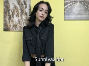 sunnivaalder Anal Fist