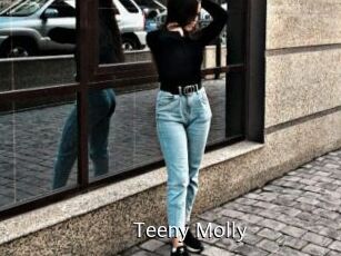 Teeny_Molly