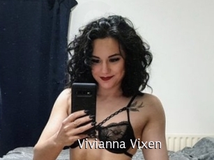 Vivianna_Vixen Anal Fist