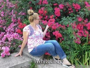 WhiteLadyy