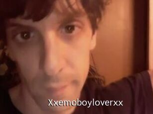 Xxemoboyloverxx