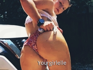 Yourgirlelle